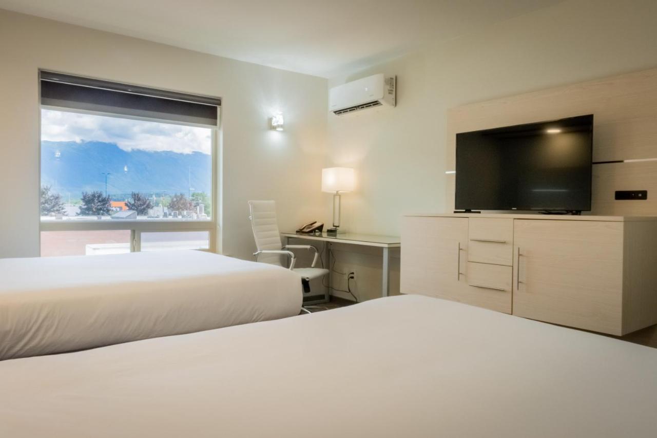 Quality Inn Sunshine Suites Terrace Exterior foto